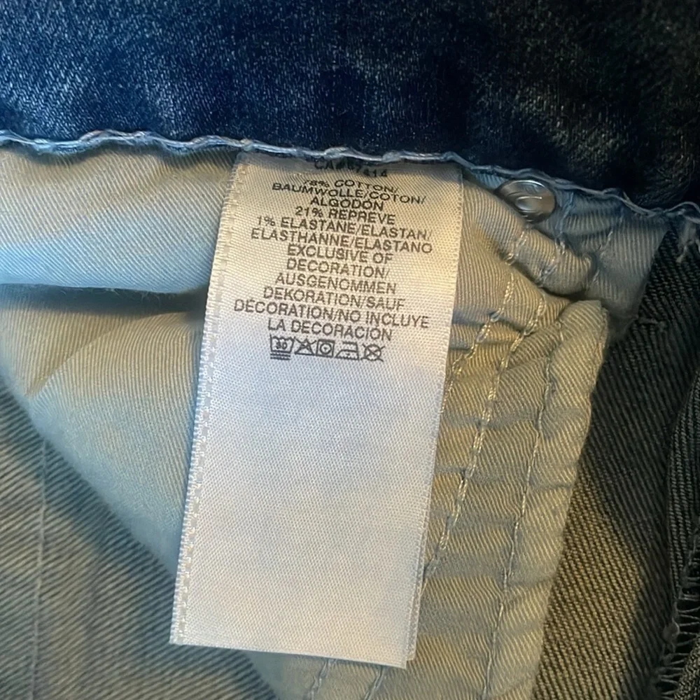 True Religion Rocco Relaxed Skinny Jean, men’s size 31 medium blue denim